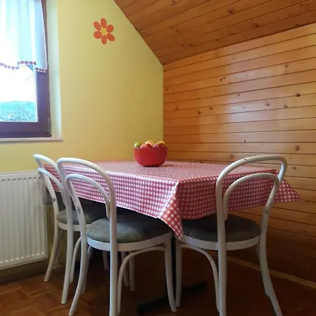 Apartma Pod Rozco Apartment